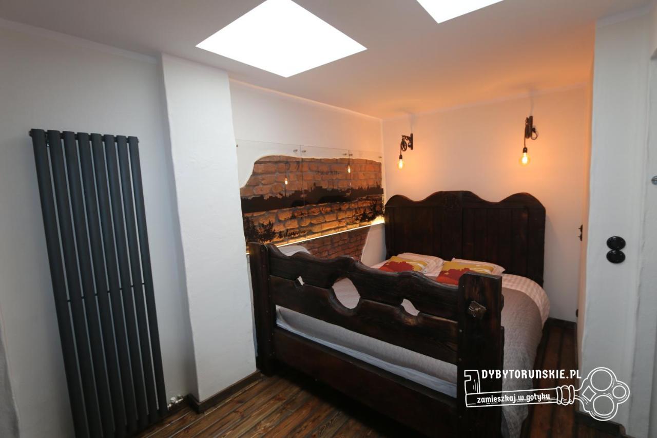 Gotyk Na Dotyk Z Tarasem Na Dachu Apartment Torun Ngoại thất bức ảnh