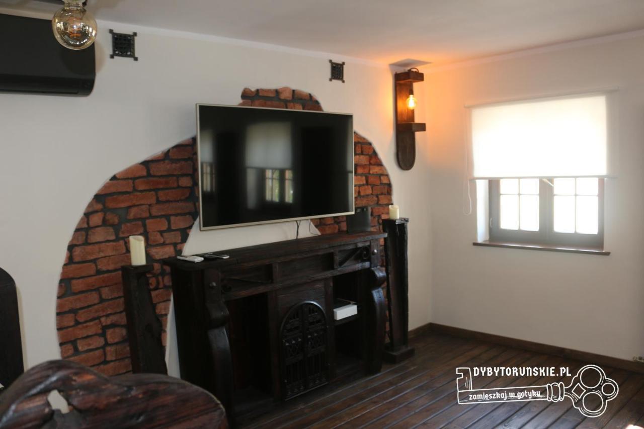 Gotyk Na Dotyk Z Tarasem Na Dachu Apartment Torun Ngoại thất bức ảnh