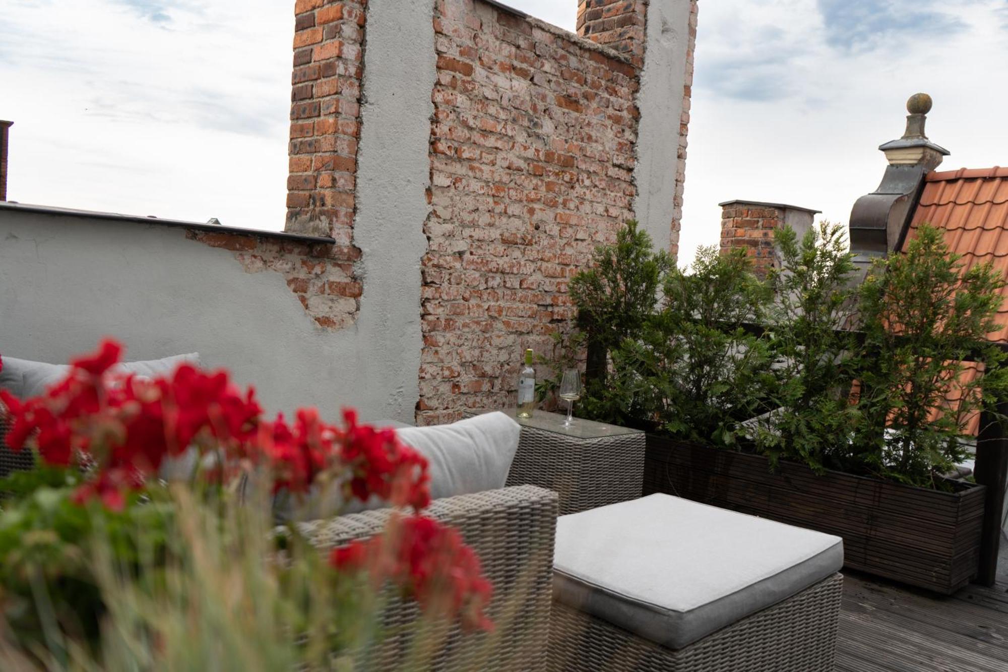 Gotyk Na Dotyk Z Tarasem Na Dachu Apartment Torun Ngoại thất bức ảnh